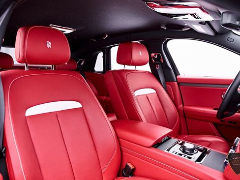 Used 2024 Rolls-Royce Ghost AWD/4WD image 56
