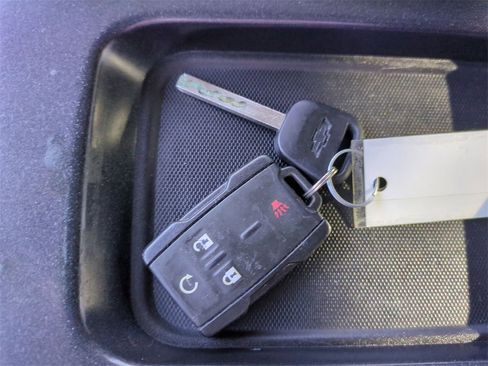 Certified 2015 Chevrolet Silverado 2500 LT w/ LT Convenience Package image 32