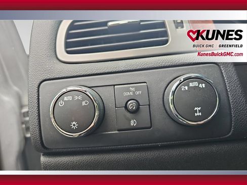 Used 2013 GMC Yukon SLT AWD/4WD image 19