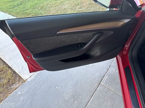 Used 2023 Tesla Model 3 Standard Range RWD image 30