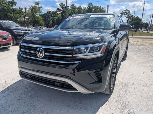 Used 2021 Volkswagen Atlas Cross Sport SE image 9