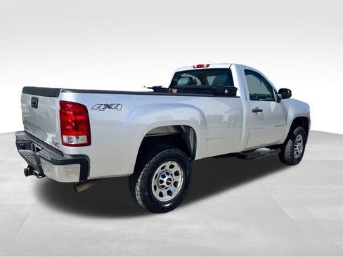Used 2011 GMC Sierra 2500 W/T image 6