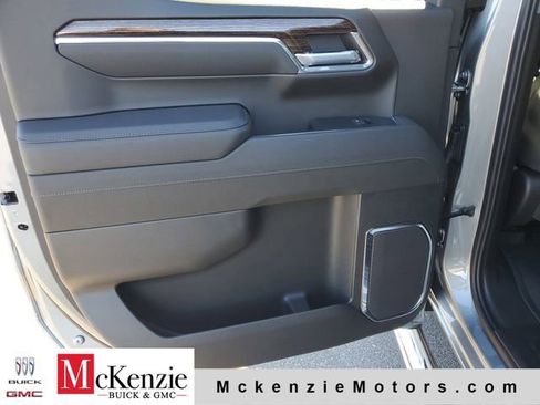 New 2026 GMC Sierra 1500 SLE AWD/4WD image 22