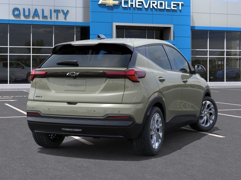 New 2027 Chevrolet Bolt LT w/ Comfort Package FWD image 28