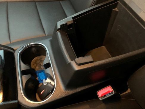 Certified 2024 GMC Canyon Elevation w/ Elevation Premium Package image 26