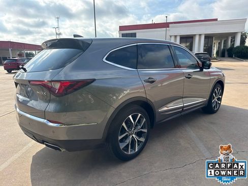 Used 2023 Acura MDX w/ Technology Package FWD image 5