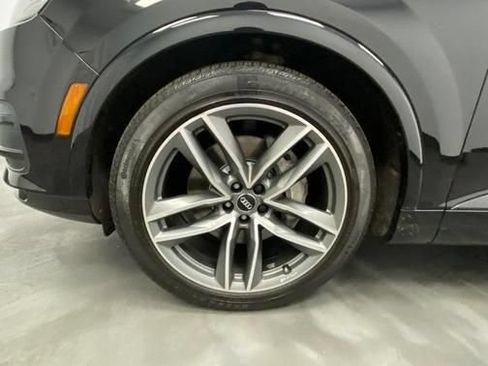 Used 2018 Audi Q7 3.0T Prestige w/ Prestige Package AWD/4WD image 20