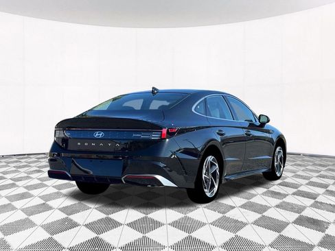 New 2026 Hyundai Sonata SEL FWD image 10
