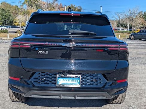 Used 2024 Chevrolet Equinox EV RS image 6