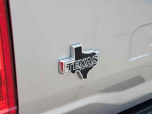 Used 2023 Ford F150 XLT w/ Equipment Group 302A High RWD image 40