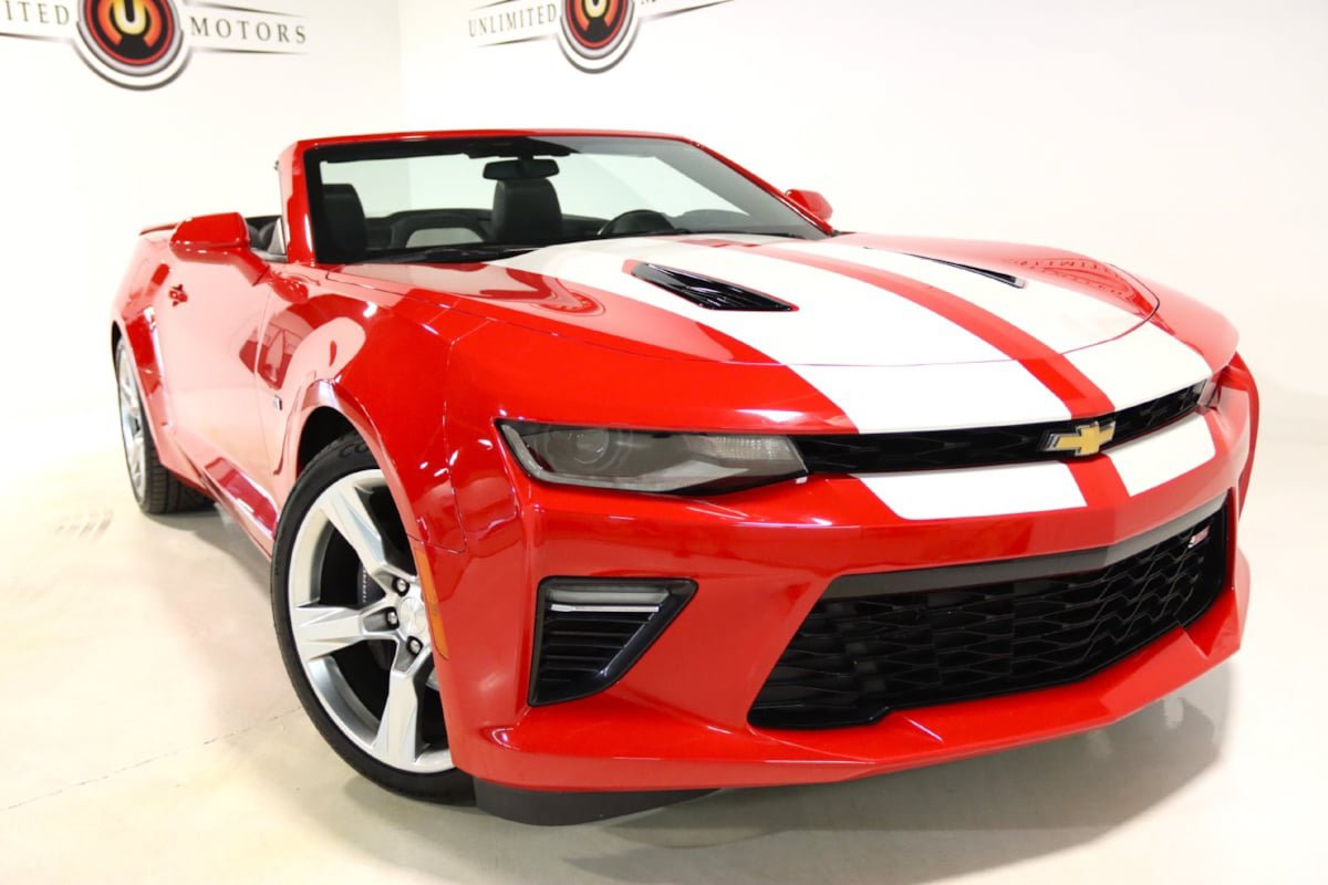Used 2018 Chevrolet Camaro SS RWD image 77