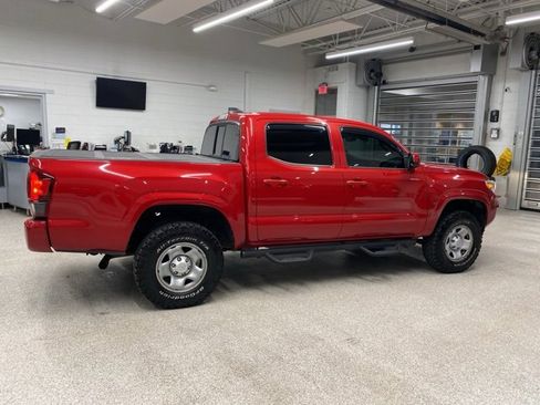Used 2021 Toyota Tacoma SR image 4