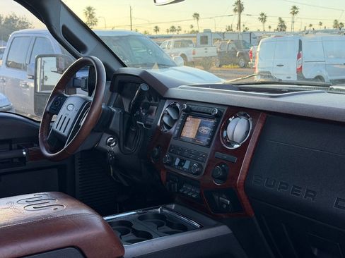 Used 2011 Ford F450 King Ranch w/ King Ranch w/Chrome Pkg image 30