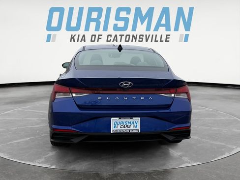 Used 2022 Hyundai Elantra SEL w/ Cargo Package image 5