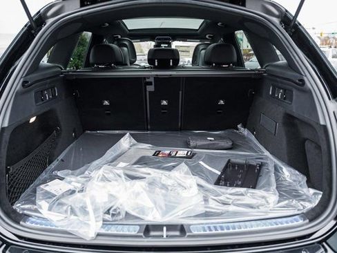 New 2026 Mercedes-Benz GLC 300 4MATIC image 10