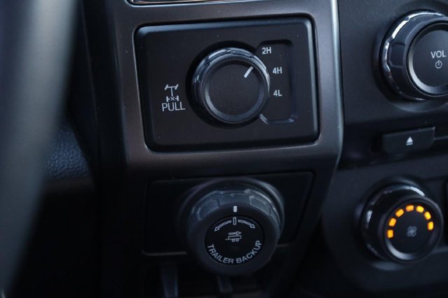 Used 2018 Ford F150 XLT w/ Equipment Group 302A Luxury AWD/4WD image 19