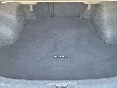 Used 2023 Nissan Altima 2.5 SR image 23