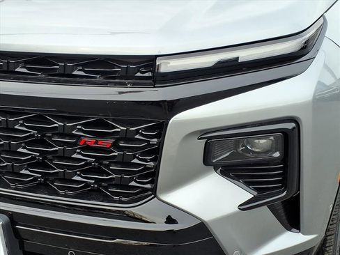 New 2026 Chevrolet Traverse RS image 8