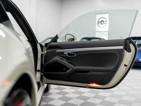 Used 2014 Porsche 911 Carrera S RWD image 63