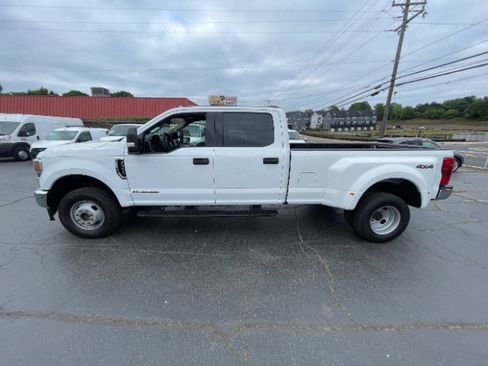 Used 2022 Ford F350 XLT AWD/4WD image 7