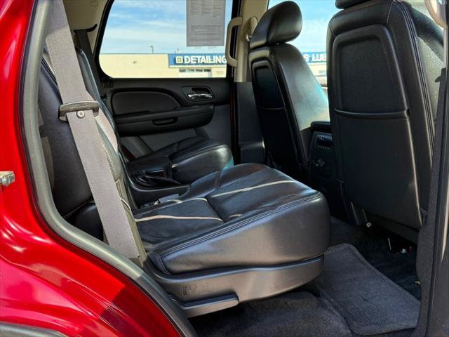 Used 2012 Chevrolet Tahoe LT w/ Suspension Package, Off-Road AWD/4WD image 12