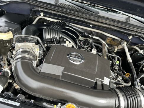 Used 2014 Nissan Xterra S w/ Nevada Tow Package image 13