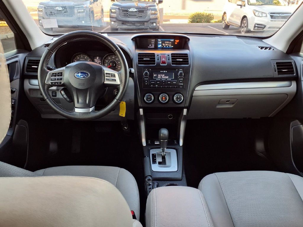 Used 2015 Subaru Forester 2.5i Limited w/ Popular Package #2 AWD/4WD image 2