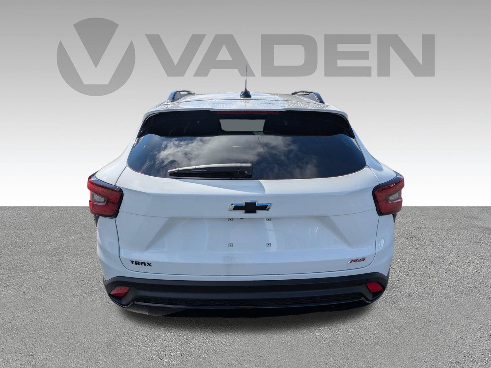 New 2026 Chevrolet Trax RS w/ Sunroof Package FWD image 26