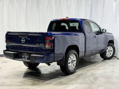 Certified 2022 Nissan Frontier SV w/ Technology Package image 7