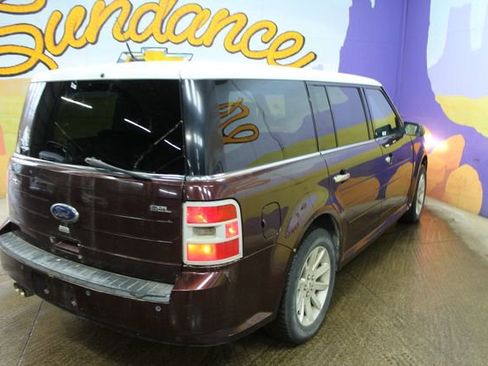 Used 2009 Ford Flex SEL image 8