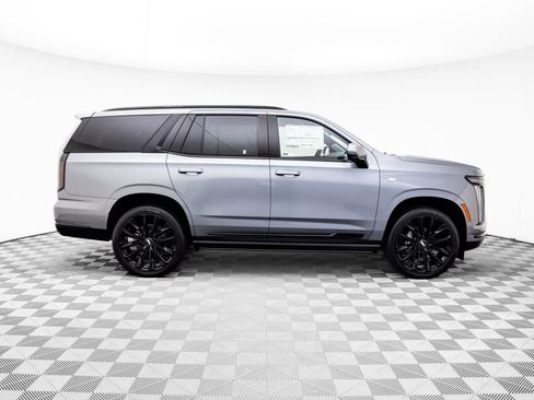 New 2026 Cadillac Escalade Platinum Sport w/ LPO, ONYX Package image 8