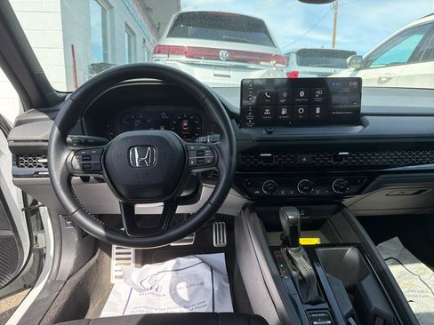 Used 2023 Honda Accord Sport image 22
