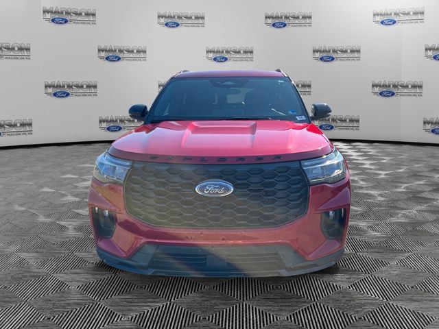 Used 2025 Ford Explorer ST-Line AWD/4WD image 8