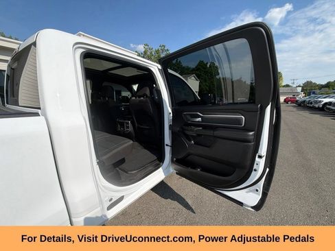Used 2023 RAM 1500 Big Horn AWD/4WD image 62