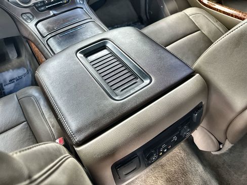 Used 2016 Chevrolet Tahoe LTZ image 21