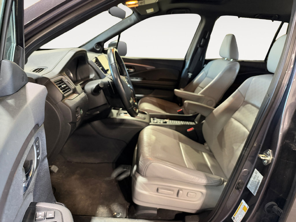 Used 2021 Honda Passport EX-L image 9