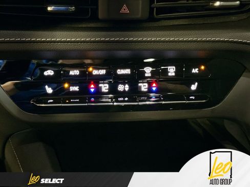 Used 2023 Buick Envision Preferred AWD/4WD image 16