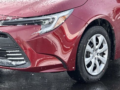 New 2026 Toyota Corolla LE image 7