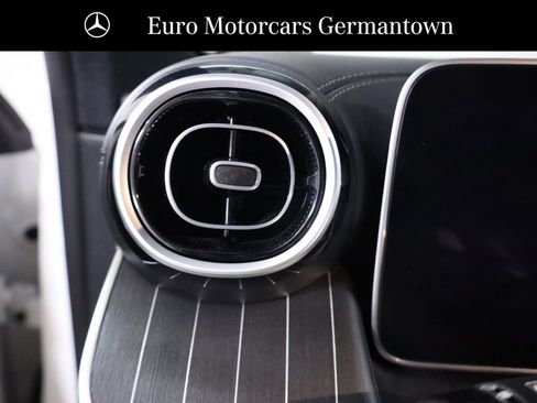Used 2023 Mercedes-Benz GLC 300 4MATIC w/ AMG Line image 12