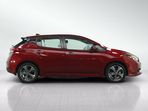Used 2020 Nissan Leaf SV Plus w/ SV Plus Technology Package FWD image 6