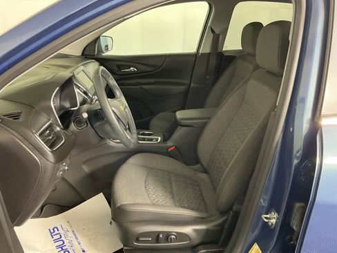 Used 2024 Chevrolet Equinox LT AWD/4WD image 9