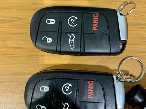 Used 2023 Dodge Charger R/T w/ Blacktop Package image 48