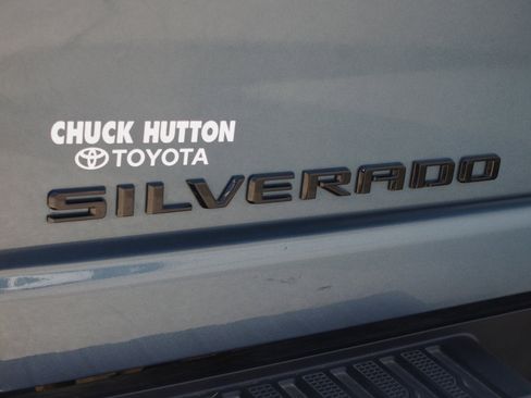 Used 2025 Chevrolet Silverado 2500 Custom w/ Custom Value Package AWD/4WD image 17