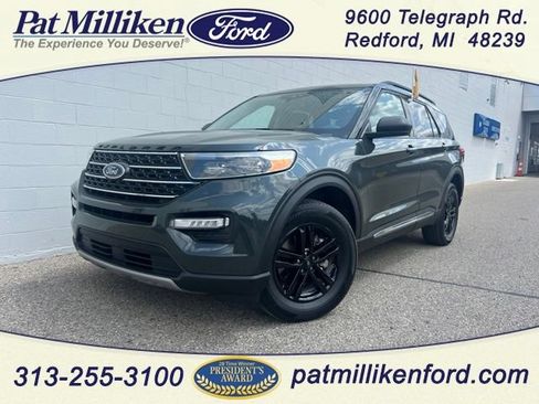 Certified 2023 Ford Explorer XLT w/ Equipment Group 202A AWD/4WD image 1