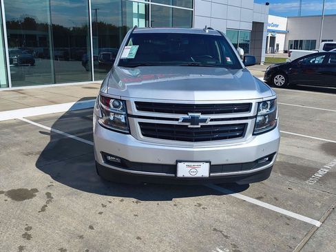 Used 2018 Chevrolet Tahoe Premier AWD/4WD image 4