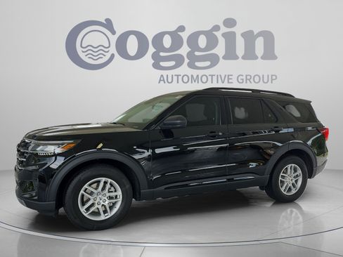New 2026 Ford Explorer Active RWD image 1