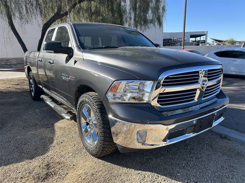 Used 2017 RAM 1500 Big Horn image 3