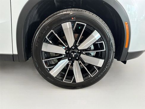 New 2026 Mitsubishi Outlander SE FWD image 33