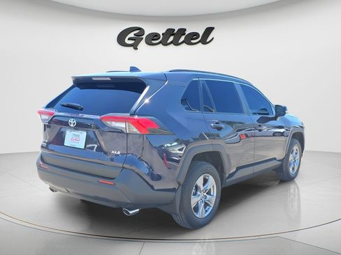 Used 2025 Toyota RAV4 XLE w/ Convenience Package FWD image 5