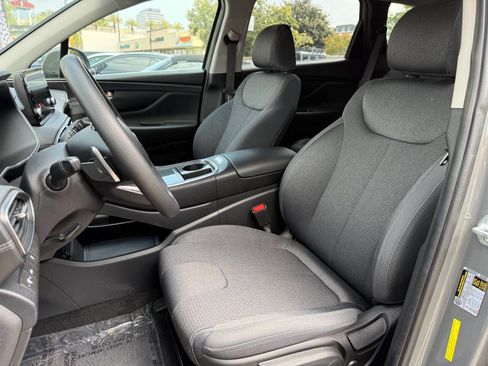 Used 2022 Hyundai Santa Fe SE image 19